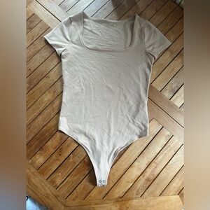 Abercrombie & Fitch Soft Matte Seamless Tee Bodysuit